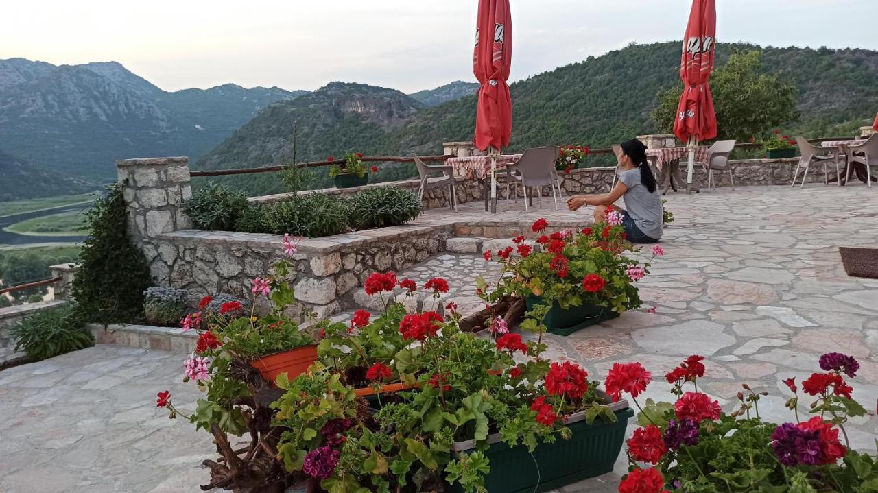 Village House - Novak Rijecani Rijeka Crnojevica Bagian luar foto
