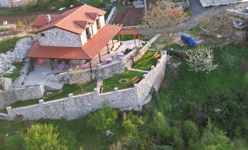 Village House - Novak Rijecani Rijeka Crnojevica Bagian luar foto